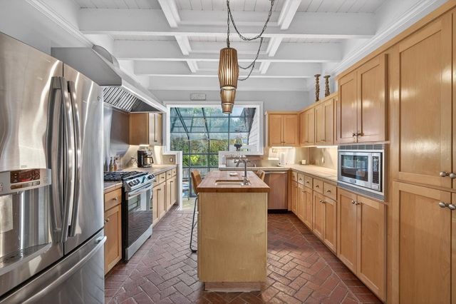 3928 Waynesboro Ct, Stockton, CA 95219