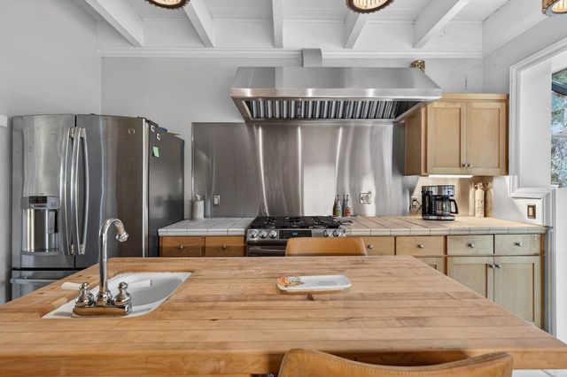 3928 Waynesboro Ct, Stockton, CA 95219