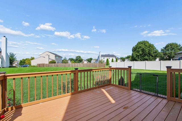 12335 Thoroughbred Drive, Pickerington, OH 43147