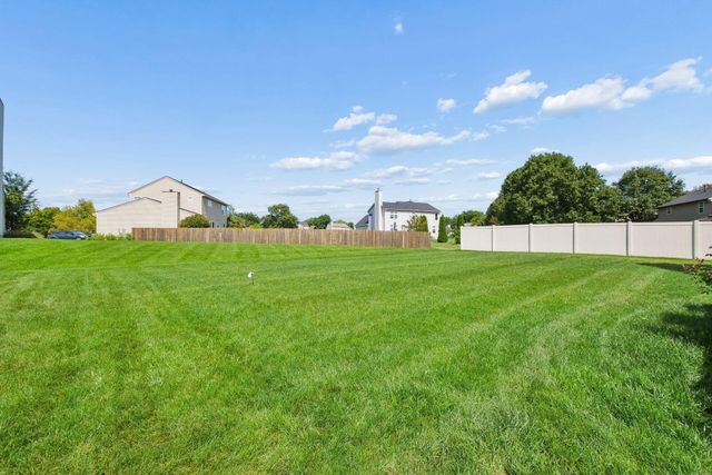 12335 Thoroughbred Drive, Pickerington, OH 43147