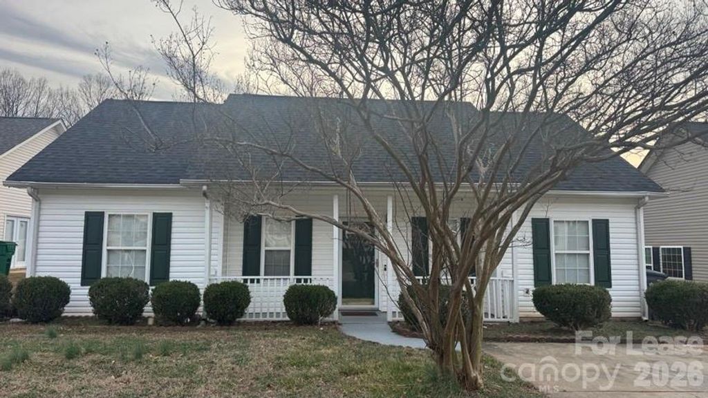 1917 Nigel Court, Charlotte, NC 28213