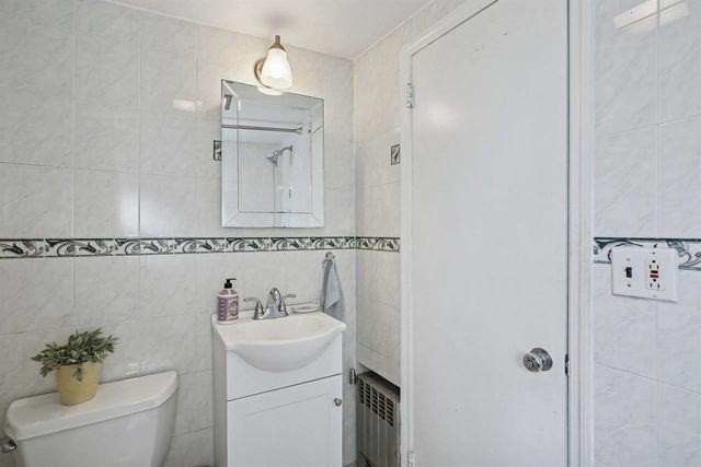 2014 NEW YORK AVE, Union City, NJ 07087