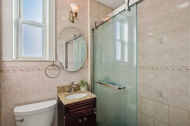 2014 NEW YORK AVE, Union City, NJ 07087
