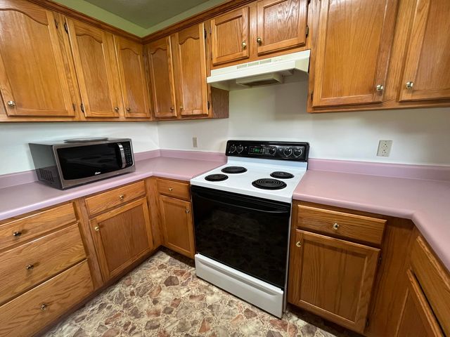 3824 Hickory Nut Road, Nancy, KY 42544