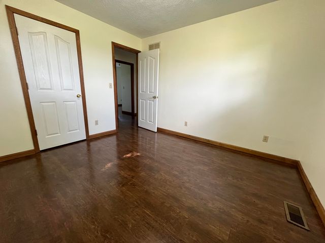 3824 Hickory Nut Road, Nancy, KY 42544