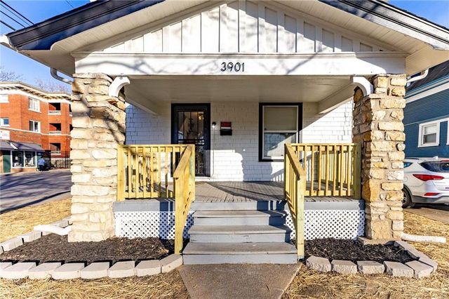 3901 Central Street, Kansas City, MO 64111