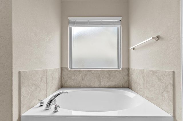 2039 Rowan WAY, New Braunfels, TX 78130