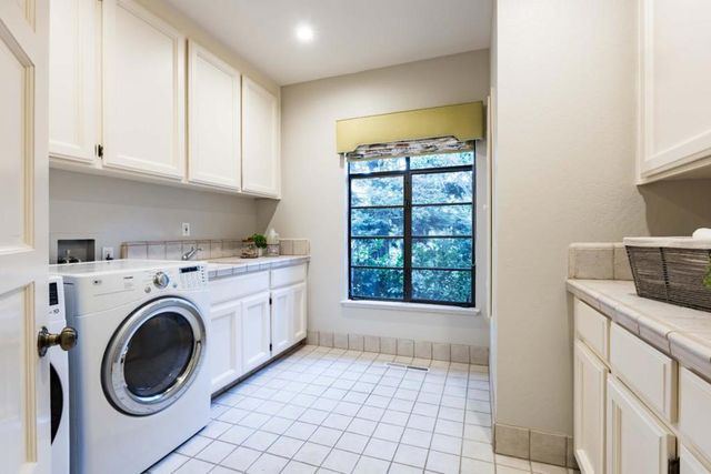 976 Laurel Glen Drive, Palo Alto, CA 94304