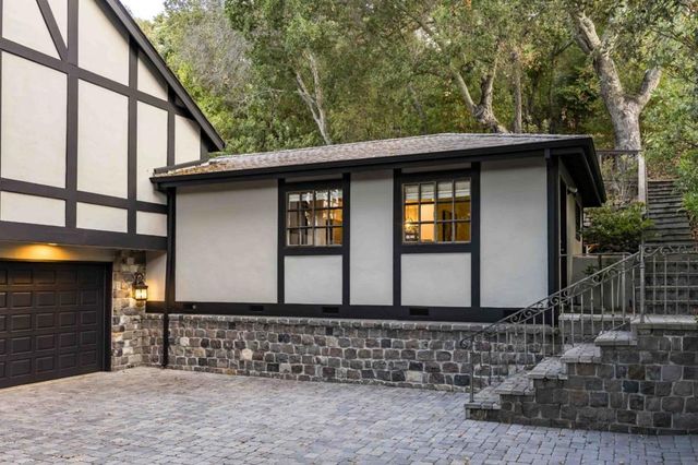 976 Laurel Glen Drive, Palo Alto, CA 94304