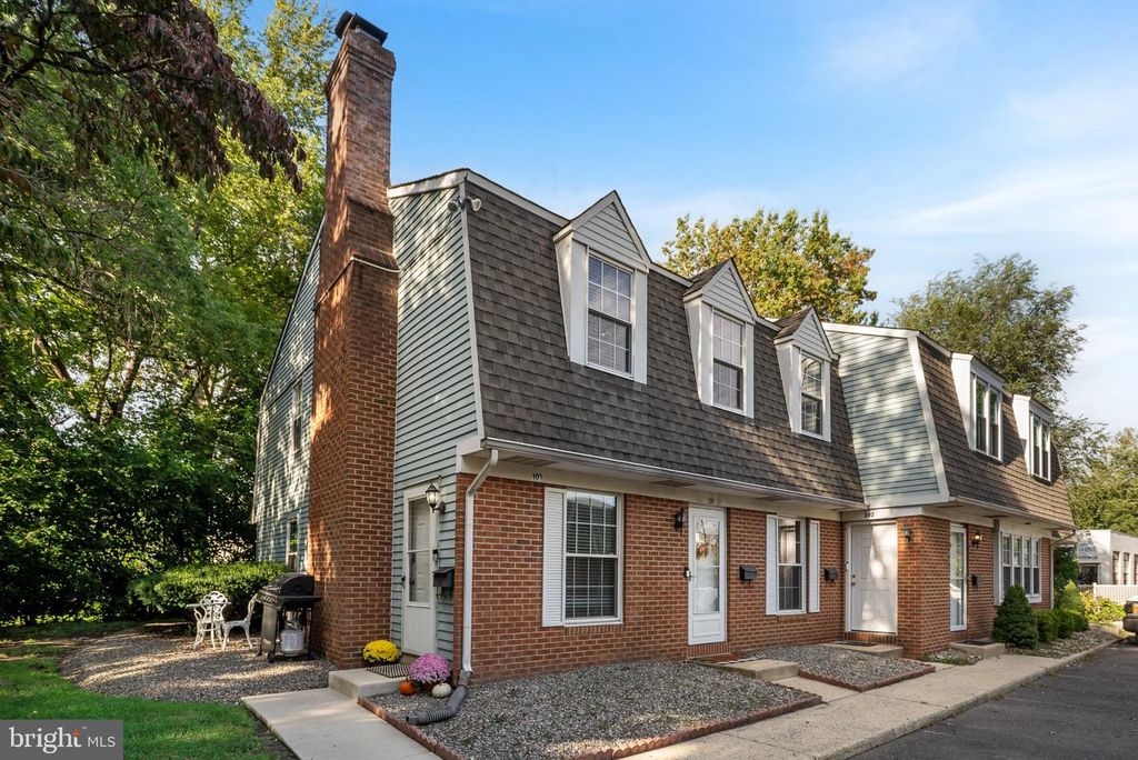 303 DAWSON ST #101, MOORESTOWN, NJ 08057 — photo 2