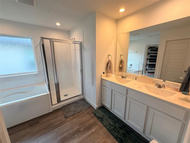 1210 Hughes Crossing Drive, Rosharon, TX 77583