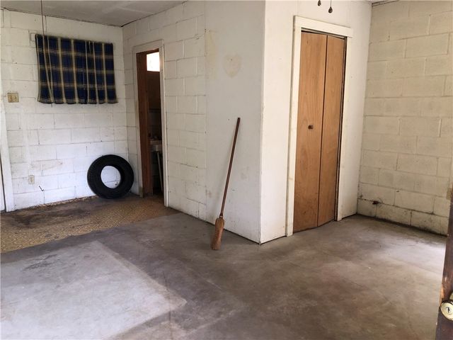 526 Dolores St, Taft, TX 78390