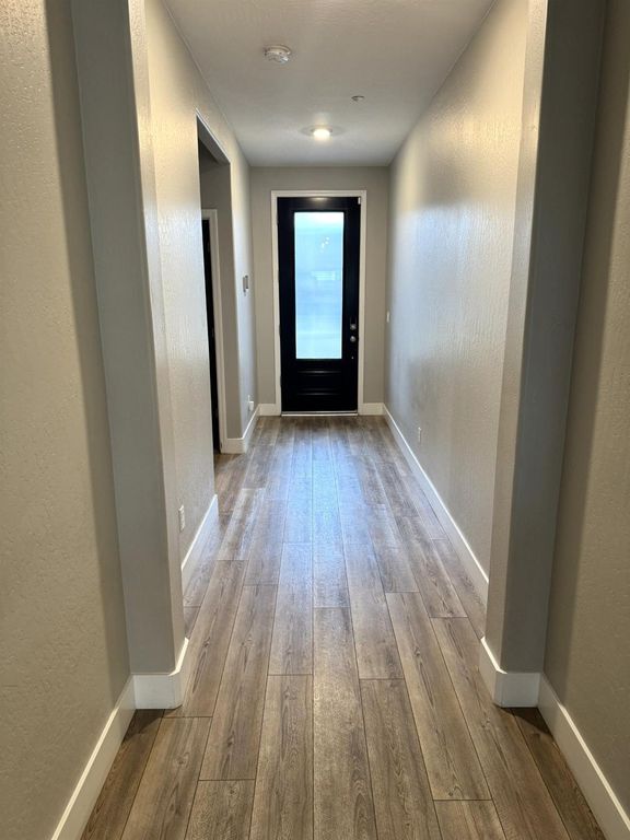 Image 4 of property listing at 5123 N San Clemente Avenue, Fresno, CA 93723