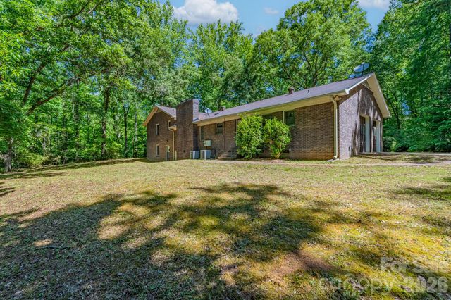 1836 Westbrook Road, Edgemoor, SC 29712