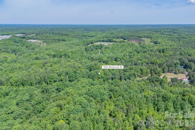 1836 Westbrook Road, Edgemoor, SC 29712