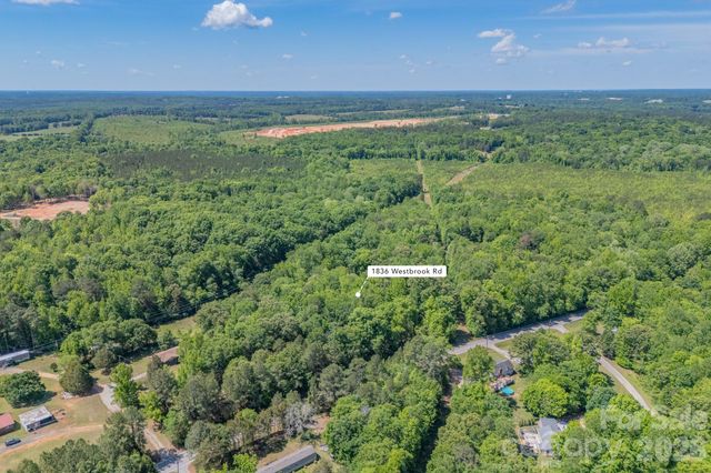 1836 Westbrook Road, Edgemoor, SC 29712