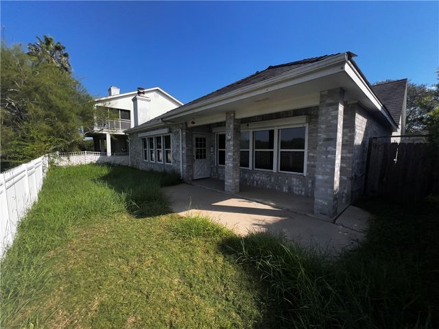 6303 Oso Pkwy, Corpus Christi, TX 78414