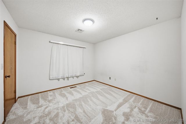 29088 S Creekside Drive, Inola, OK 74036