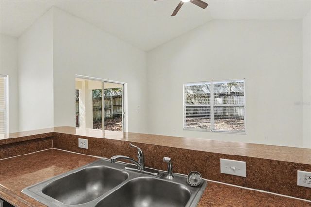 350 MORNING CREEK CIRCLE, Apopka, FL 32712