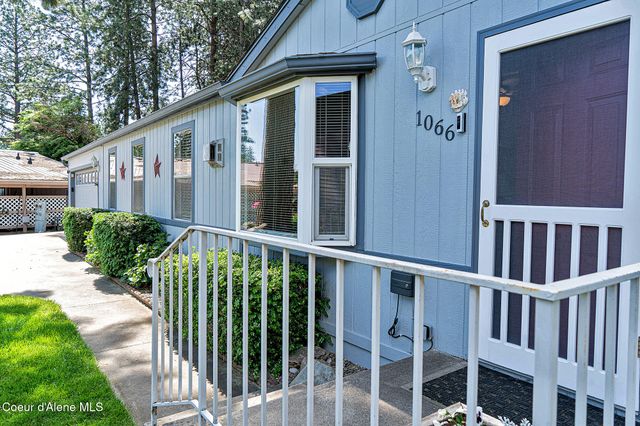 1066 W DEVON PL, Coeur D'alene, ID 83815
