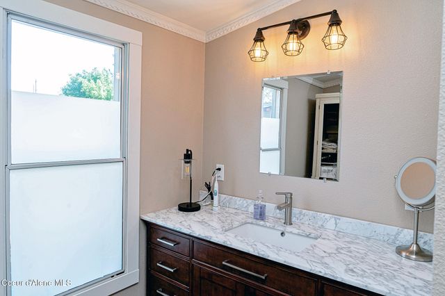 1066 W DEVON PL, Coeur D'alene, ID 83815