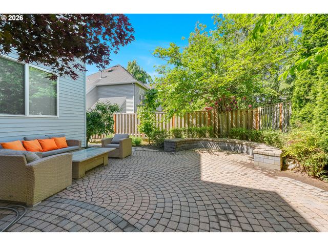 14305 Nw EAGLERIDGE Ln, Portland, OR 97229