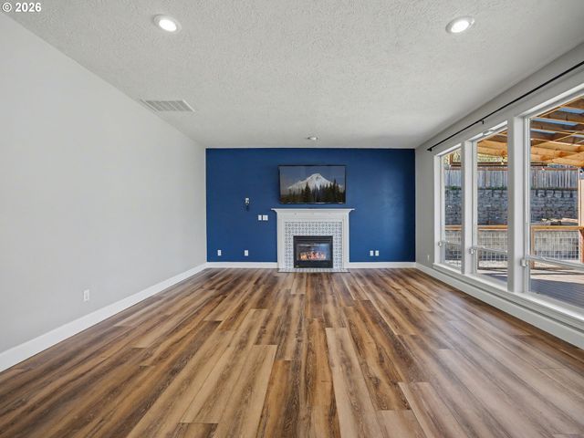 15537 Se EVERGREEN Dr, Portland, OR 97236