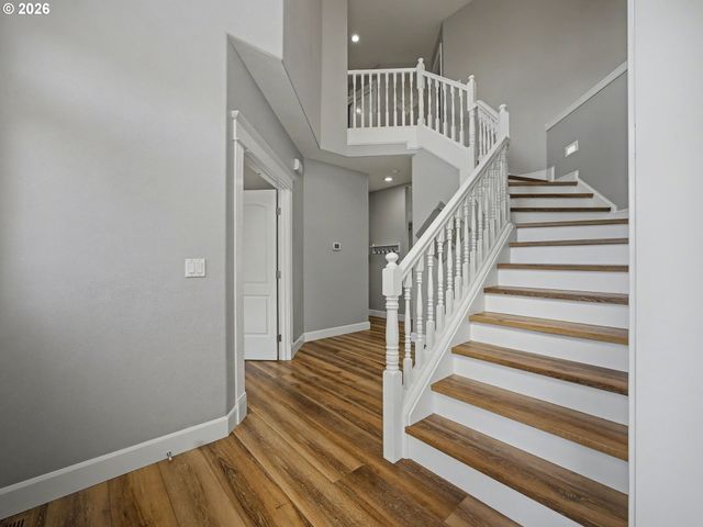 15537 Se EVERGREEN Dr, Portland, OR 97236