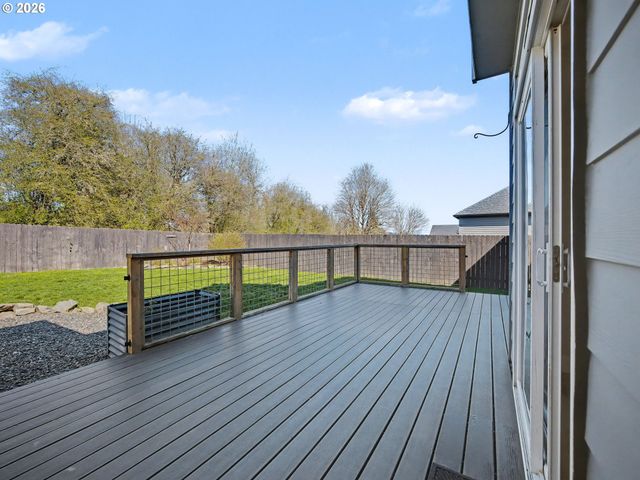 15537 Se EVERGREEN Dr, Portland, OR 97236