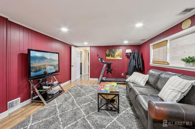 37 Merker Drive, Edison, NJ 08837