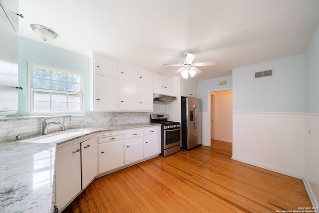 133 Anne Lewis Dr, San Antonio, TX 78216