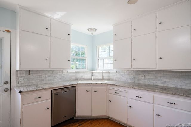 133 Anne Lewis Dr, San Antonio, TX 78216