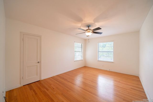 133 Anne Lewis Dr, San Antonio, TX 78216