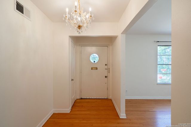 133 Anne Lewis Dr, San Antonio, TX 78216