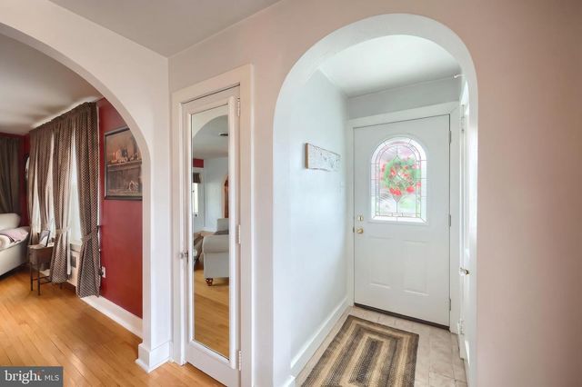 419 SOUTH, Mcsherrystown, PA 17344