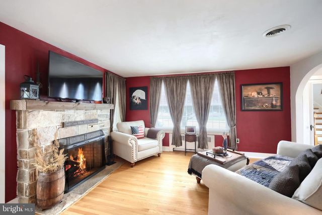 419 SOUTH, Mcsherrystown, PA 17344