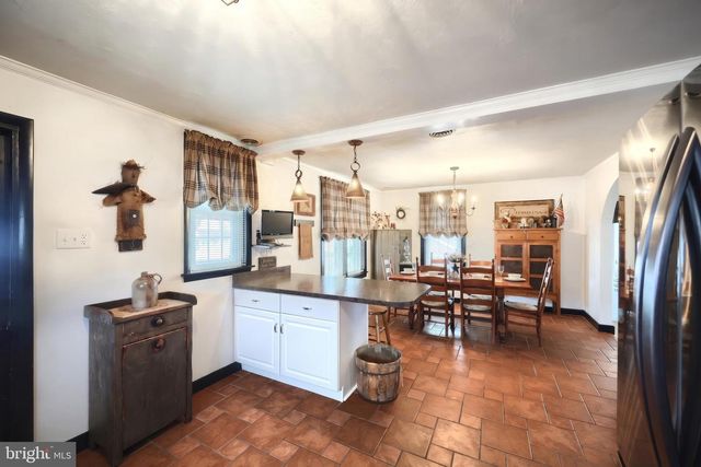 419 SOUTH, Mcsherrystown, PA 17344