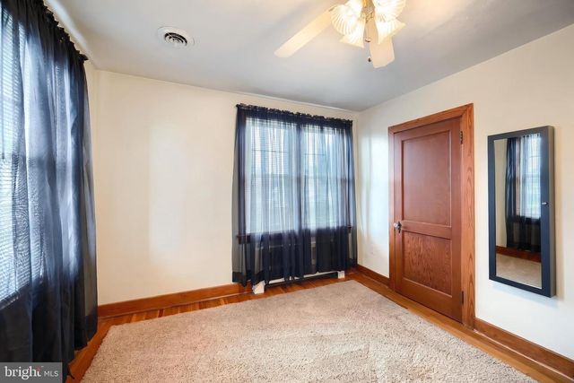 419 SOUTH, Mcsherrystown, PA 17344