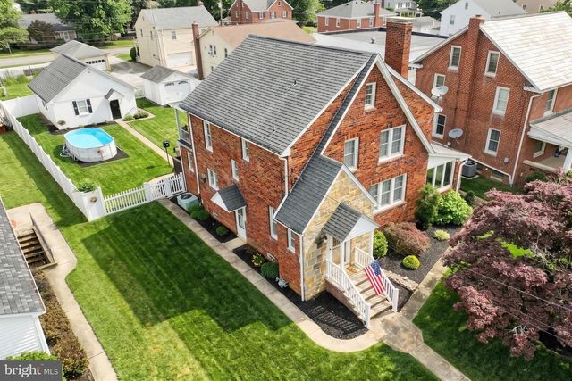 419 SOUTH, Mcsherrystown, PA 17344