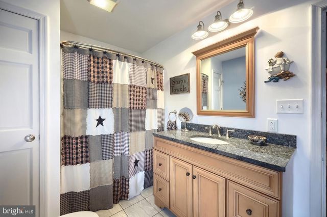 419 SOUTH, Mcsherrystown, PA 17344