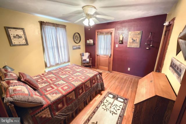 419 SOUTH, Mcsherrystown, PA 17344