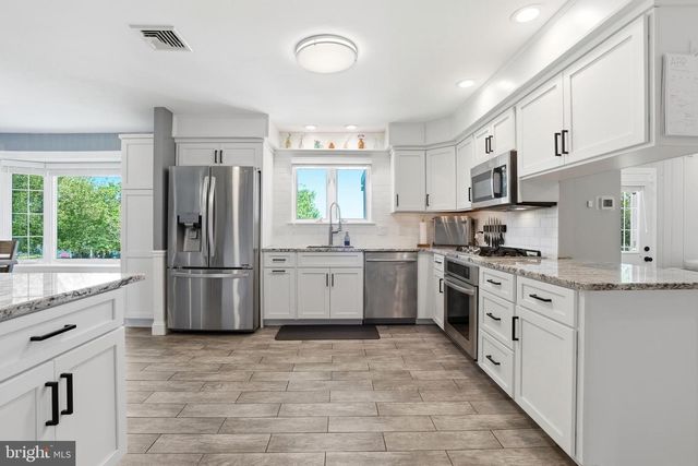 3008 BRAMBLING LN, Norristown, PA 19403