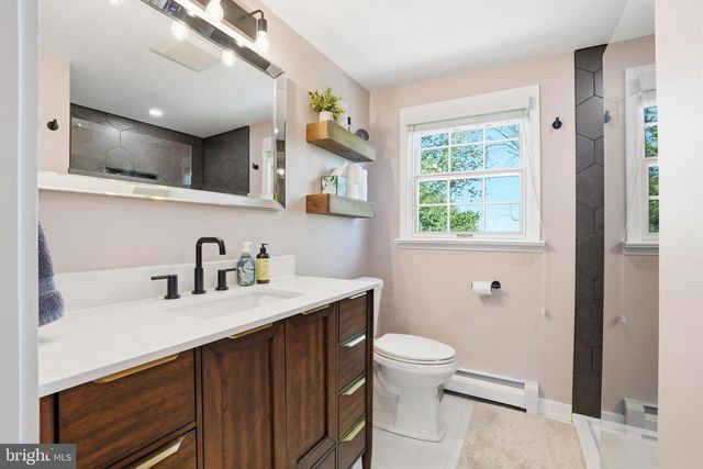 3008 BRAMBLING LN, Norristown, PA 19403