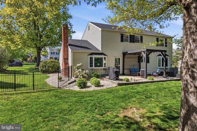 3008 BRAMBLING LN, Norristown, PA 19403