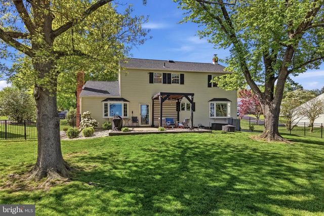 3008 BRAMBLING LN, Norristown, PA 19403