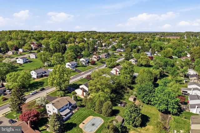 3008 BRAMBLING LN, Norristown, PA 19403
