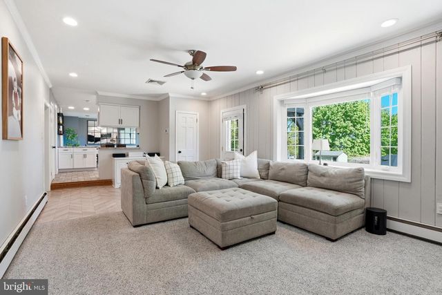 3008 BRAMBLING LN, Norristown, PA 19403