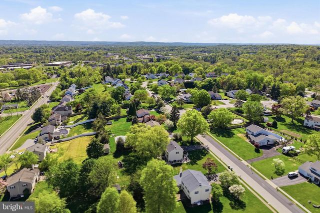3008 BRAMBLING LN, Norristown, PA 19403