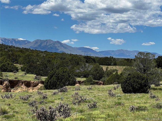 589 La Deora Blvd, Walsenburg, CO 81089