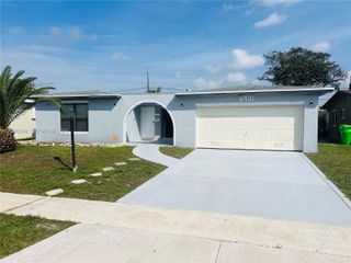 8401 NW 20th Court, Sunrise, FL 33322